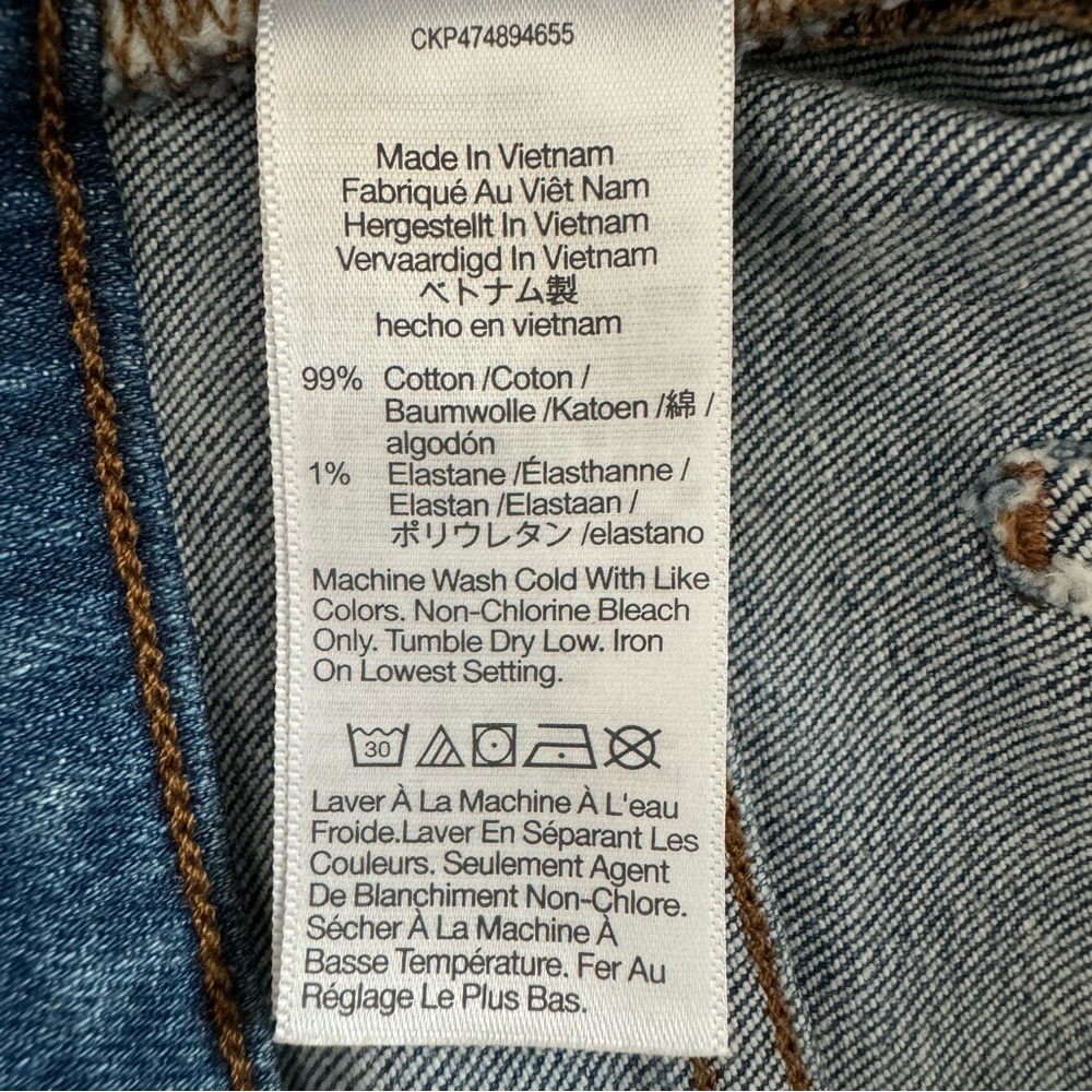 Madewell Mid Rise Kick Out Jean - Picture 15 of 15